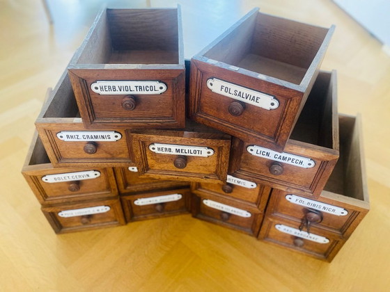 Image 1 of Gabinete de boticario