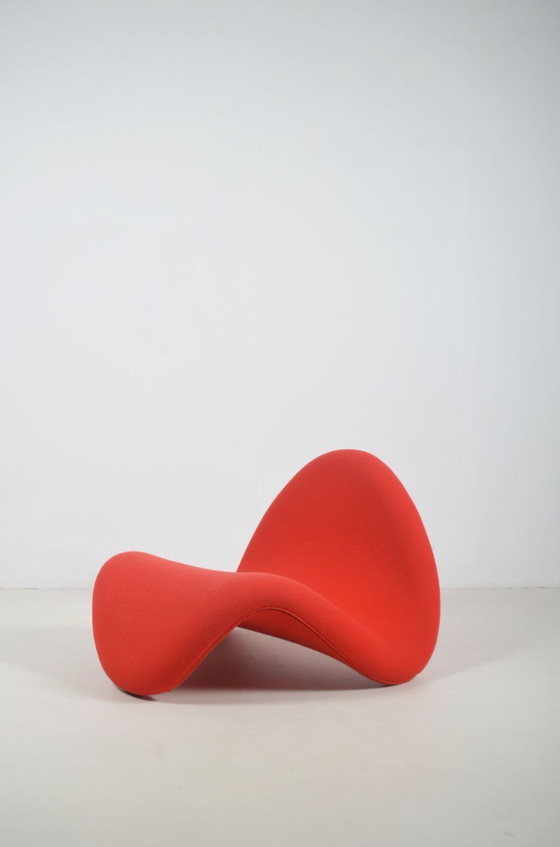 Image 1 of Red F577 Tongue designed by Pierre Paulin for Artifort