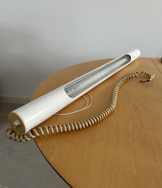 Lampe tube vintage Pop-Art et Space Age – Suspensions, Metal, Plastic (photo 2 of 5)
