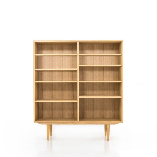 Oak bookcase - R02