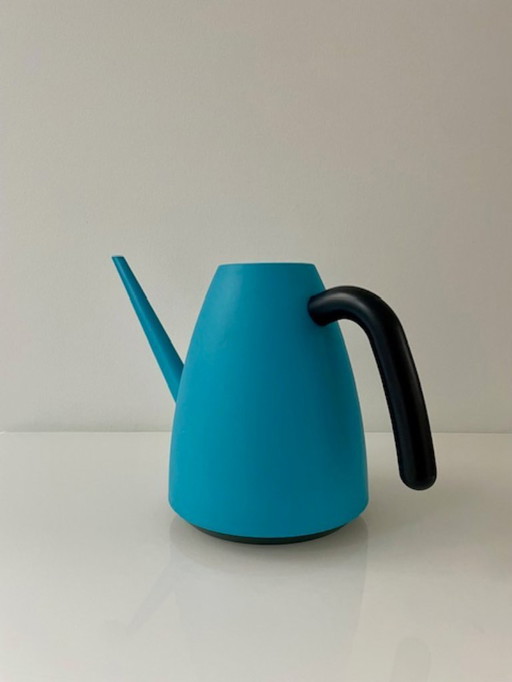 Regadera de diseño Elho Neptunus, azul turquesa con aspecto retro