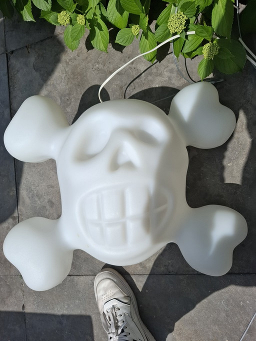 lampe de tatouage henk schiffmacher