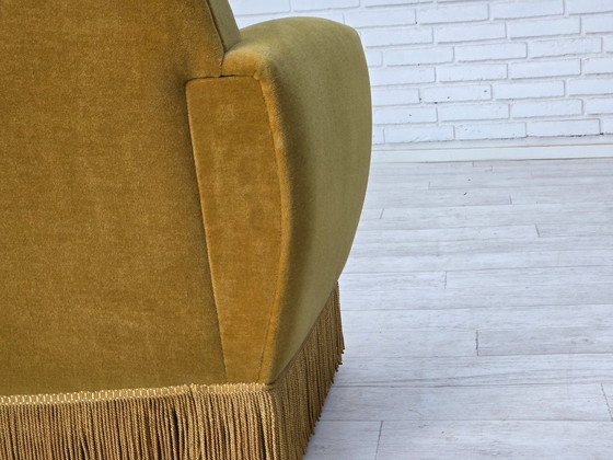 Image 1 of Anni '70, divano danese a 3 posti, velluto originale verde chiaro per mobili.