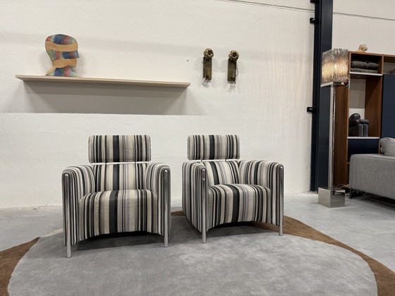 Image 1 of 2 Leolux Goncharov Armchairs Fabric