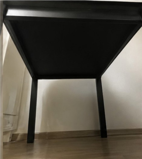 Schwarzer Holzesstisch – Edra, Esstische, Wood (photo 4 of 5)