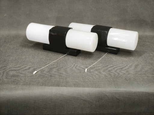 Paar Wandleuchten aus Opalglas und Bakelit, Tschechoslowakei, 1960er Jahre