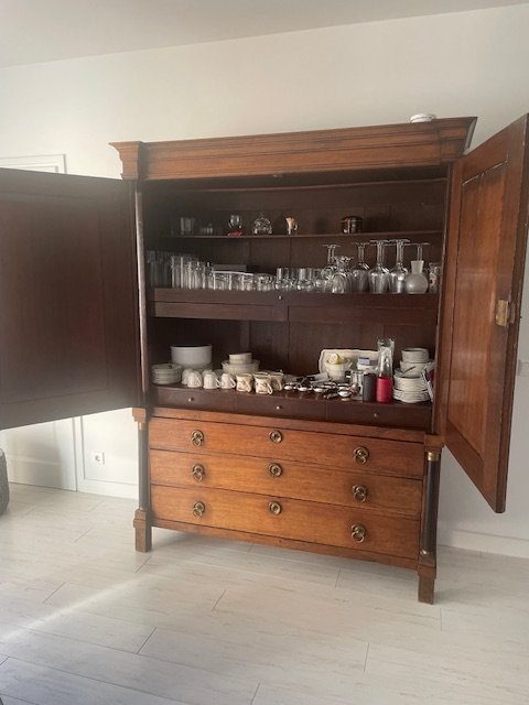 Image 1 of Classic Cabinet