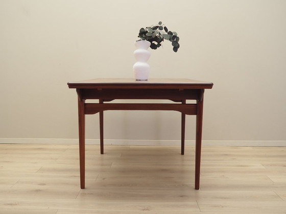 Image 1 of Table en teck, design danois, années 1970, production : Danemark