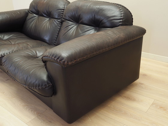 Image 1 of Bruine leren bank, Zwitsers ontwerp, jaren 1970, Vervaardiging: De Sede