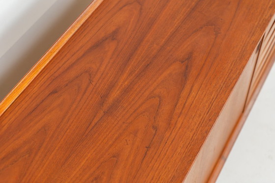 Image 1 of Zeldzaam “OS29” dressoir van Arne Vodder voor Sibast (Denemarken, jaren 50).