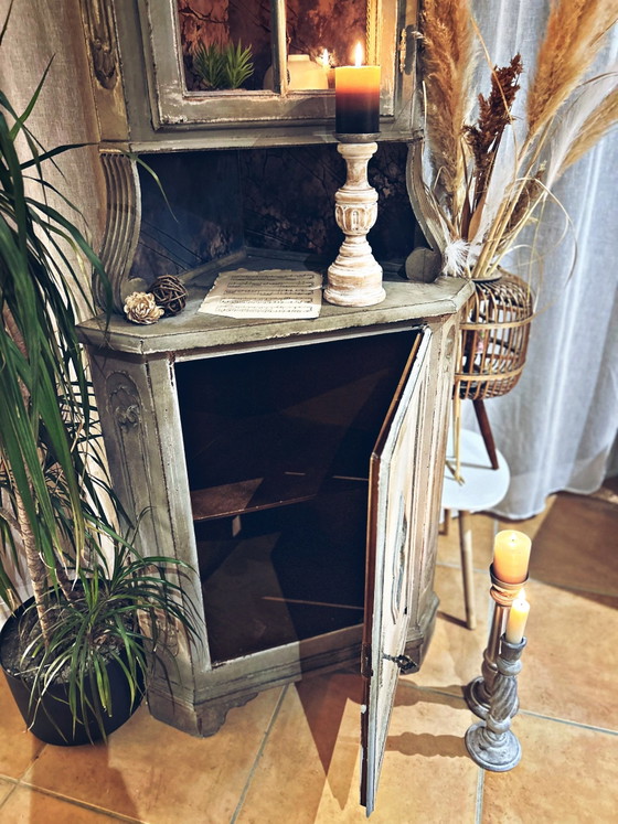 Mobile angolare antico patinato grigio-verde, Fascino bohémien e vintage, Vetrine, Legno (foto 14 di 15)
