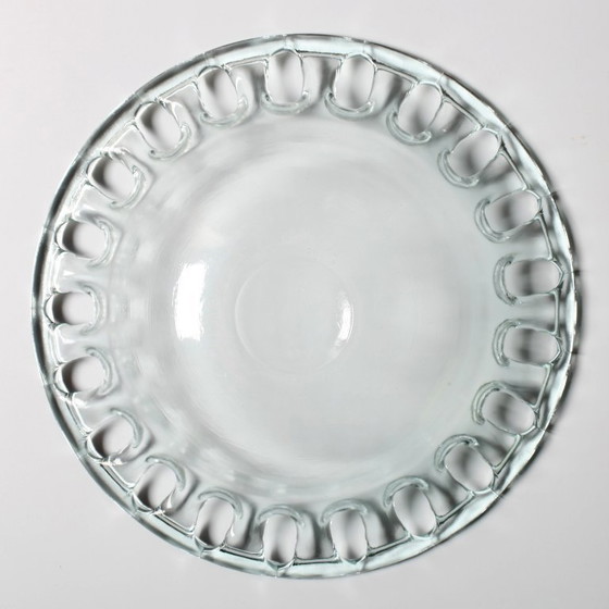 Image 1 of Ciotola vintage in vetro riciclato verde Georgia: piatto intagliato in stile moderno di metà secolo