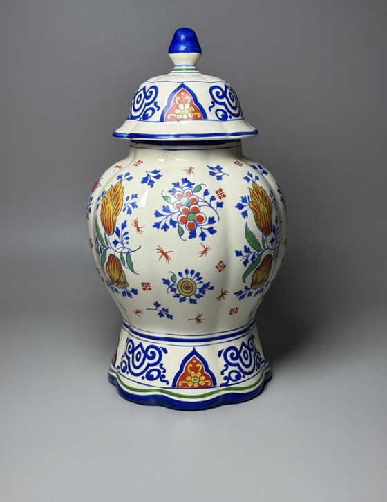Image 1 of Boch Frères Keramis dekselpot van faience – Art Deco-periode – België, jaren dertig