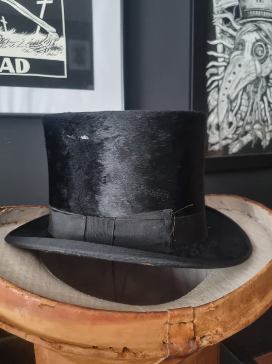 Hoedendoos met Hoge Hoed – H. Schuchard's, Reistassen, Leather, Textile (photo 6 of 13)