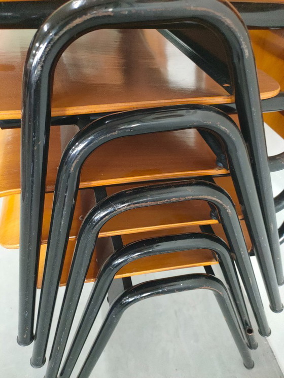 Image 1 of Vintage jaren 70 schoolstoelen (stapelbaar)