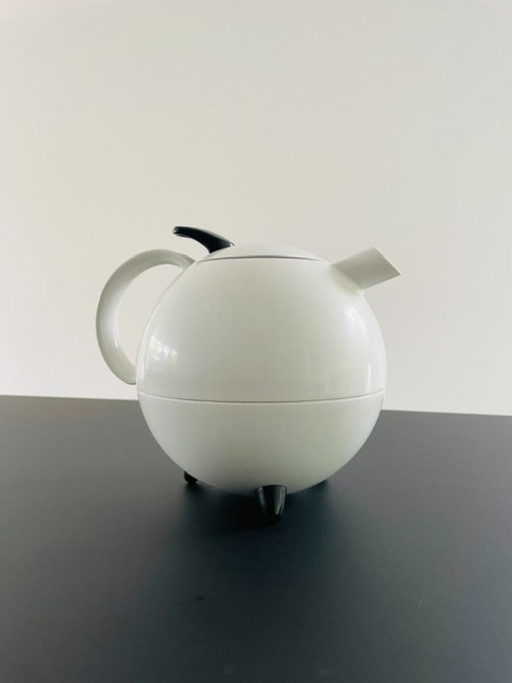 Bouteille isotherme Leifheit Galileo – Hans Erich Slany – un classique du design postmoderne