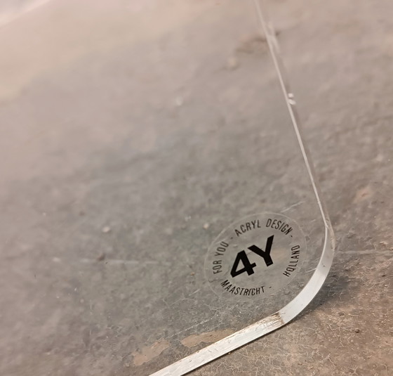 Image 1 of Ensemble de 3 tables gigognes vintage en plexiglas