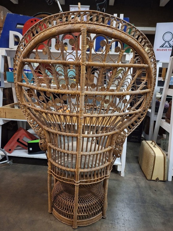 Image 1 of Vintage rotan pauwstoel jaren 70 – boho fauteuil