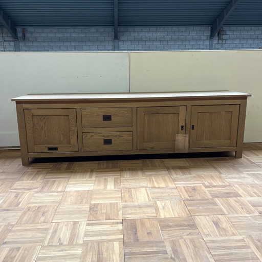 Havezathe Wales Sideboard