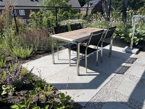 Tuintafel met stoelen