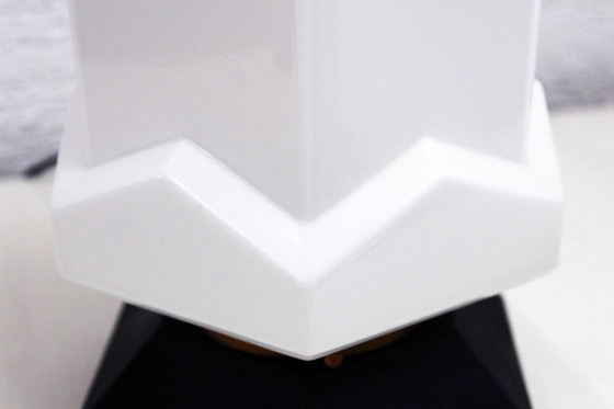 Image 1 of Art Deco lamp