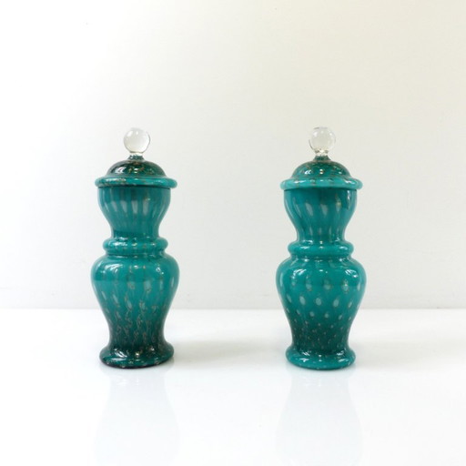 Pair of Covered Turquoise and Aventurine Glass Jars, Murano – 20th Century – decoratieve objecten