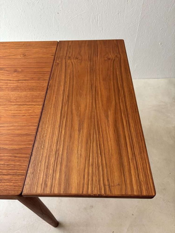 Image 1 of Skandinavisches Design Esstisch massiv Teak 1960s