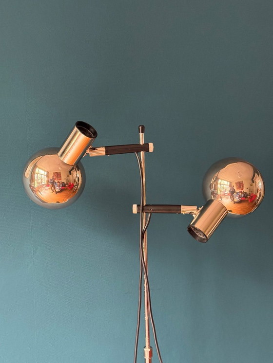 Image 1 of Lampada da terra vintage con lampade a globo cromate