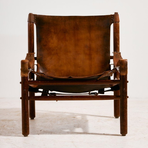 Sillón húngaro MK10978 de piel de becerro