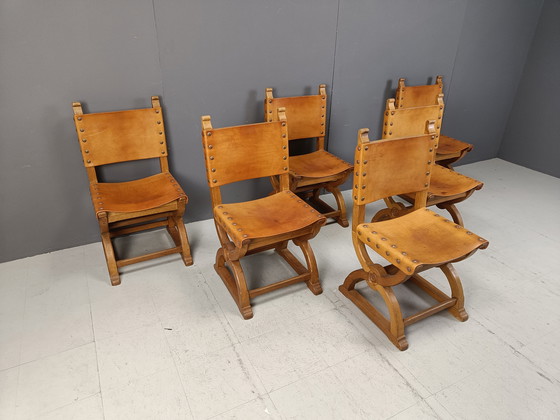 Image 1 of Chaises de salle à manger espagnoles en cuir, 1960S