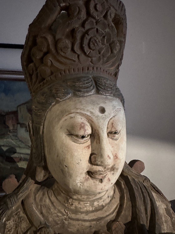 Image 1 of Monumentale, handgeschnitzte chinesische/südostasiatische Tempelstatue aus Holz – Polychromie – 128 cm (Guanyin/Bodhisattva)