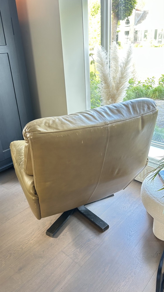 Image 1 of Leolux CeCe armchair