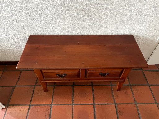 Manor Furniture Sidetable