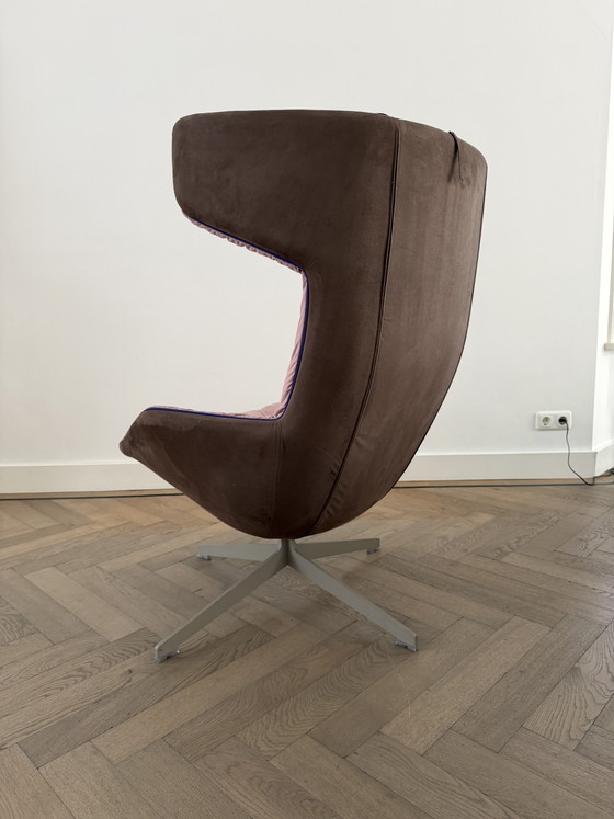 Image 1 of Moroso toma una línea suave
