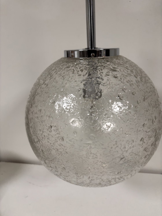 Image 1 of Lampada a sfera vintage in vetro ghiaccio di grandi dimensioni Hoffmeister, 30 cm