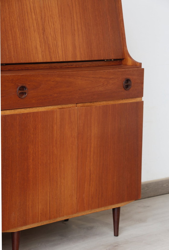 Image 1 of English teak desk - 1960s
