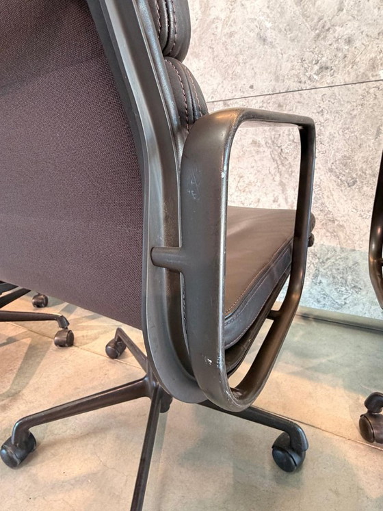 Vitra 217 Softpad Leer – Draaistoelen (photo 4 of 20)