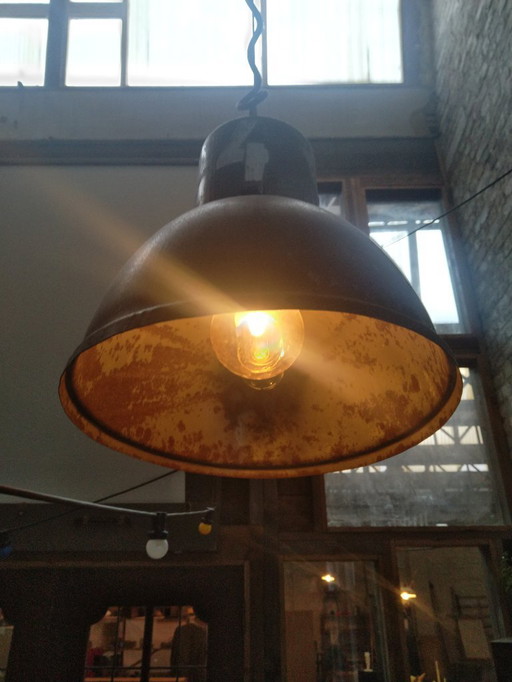 Grande lampe industrielle ovale N°4