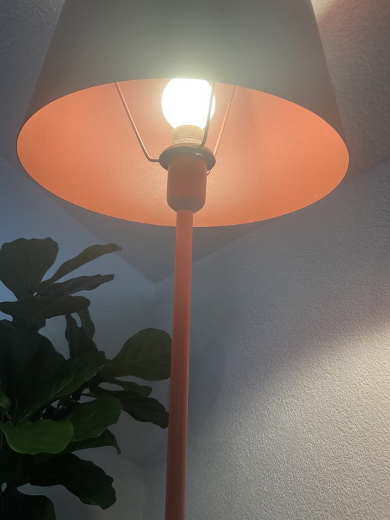 Image 1 of FOC Minima – Designer table lamp – Nutcreatives – Spain
