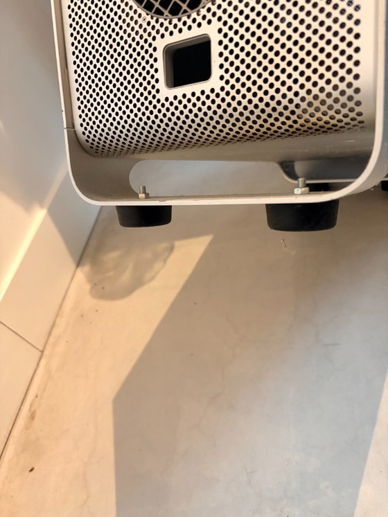 Image 1 of Apple Power Mac G5 Hocker/Stuhl – Einzigartiges Design!