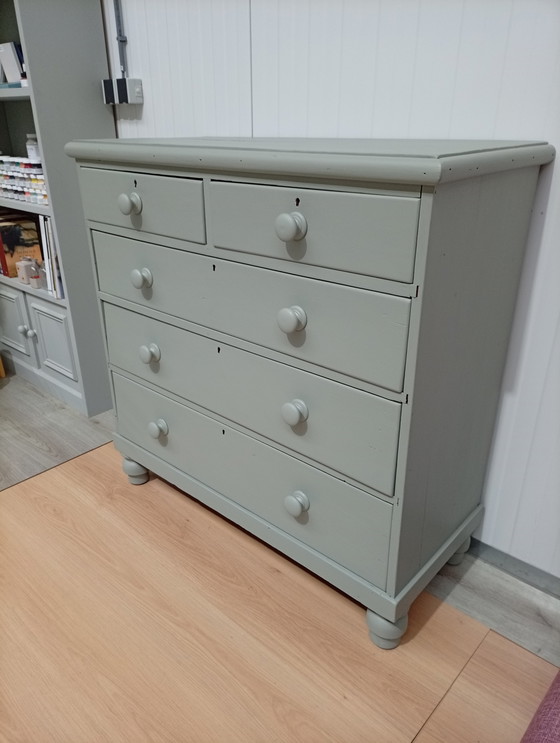 Image 1 of Vintage chest of drawers