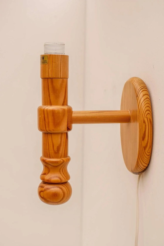 Applique scandinava anni '70 di Solbackens Svarveri in pino – Lana, Legno, Scandinavian (photo 3 of 17)