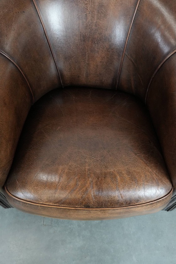 Image 1 of 2 poltrone da club in pelle di pecora con cuscino di seduta fisso e bellissimi colori