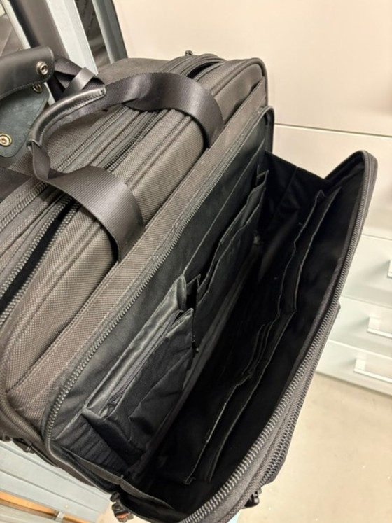 Maletín y Bolso de Viaje de TUMI – Bolsos de viaje, Nailon (photo 10 of 10)