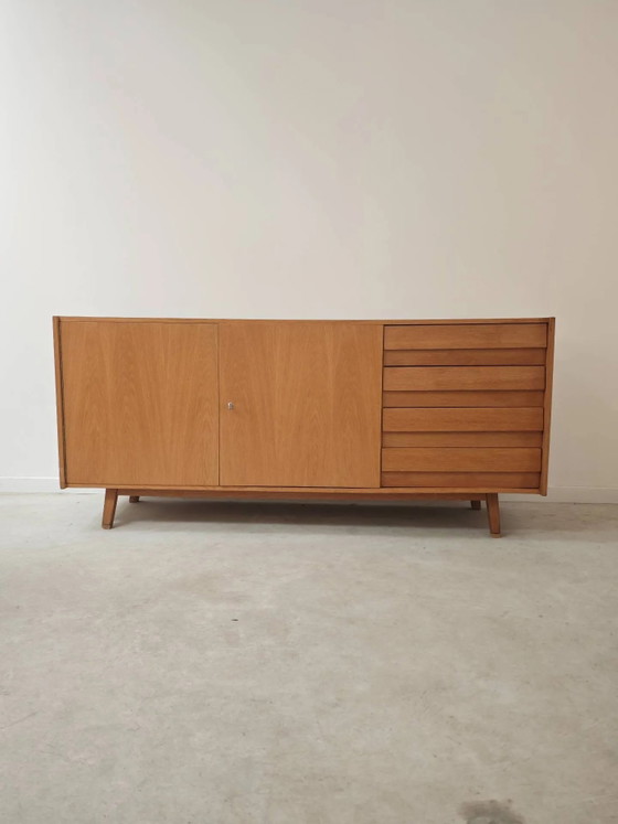 Sideboard ganz aus Holz U460 von Jiri Jiroutek für Interier Praha – Wood, Plastic, Mid Century Modern (photo 37 of 37)