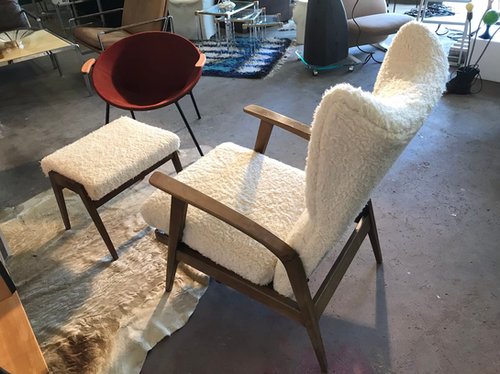 Knoll ANTIMOTT Wingback Armchair 50s (photo 9 of 38)