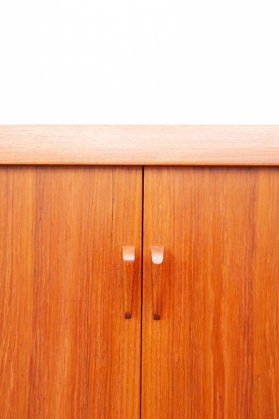 Image 1 of Aparador de teca de Ib Kofod-Larsen para Faarup Møbelfabrik (años 60)