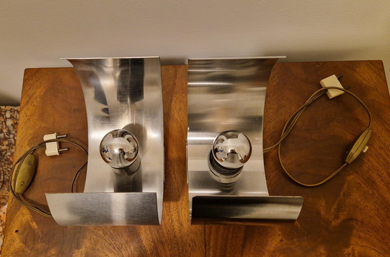 Image 1 of Paar vintage gebogen metalen lampen uit de jaren 70 – Franse modernistische verlichting, stijl van Philippe Rogier
