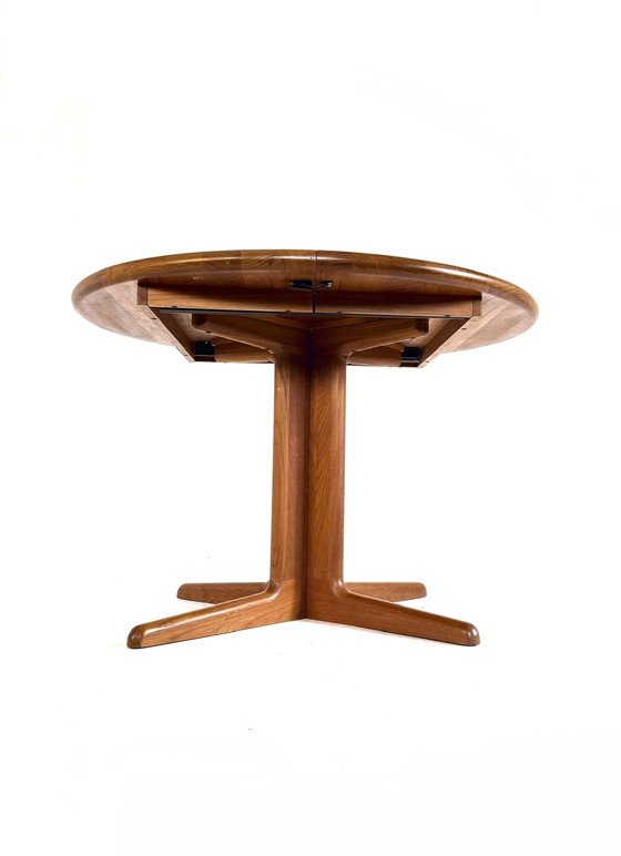 Image 1 of Vintage extendable Danish dining table, Glostrup Møbelfabrik '70
