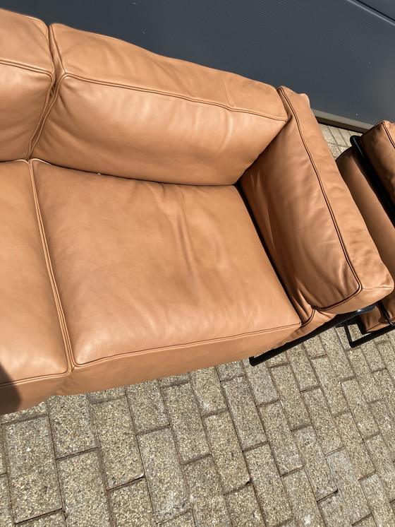 Image 1 of 2x Original Cassina Le Corbusier LC3 Cognac-Camel/Black As Good As New!!!
